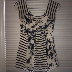 Anthropologie Bailey 44 Soft short sleeve top